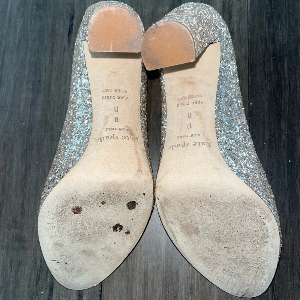 Kate‎ Spade Silver Glitter Sparkly Round Toe Chunky Heel Pump